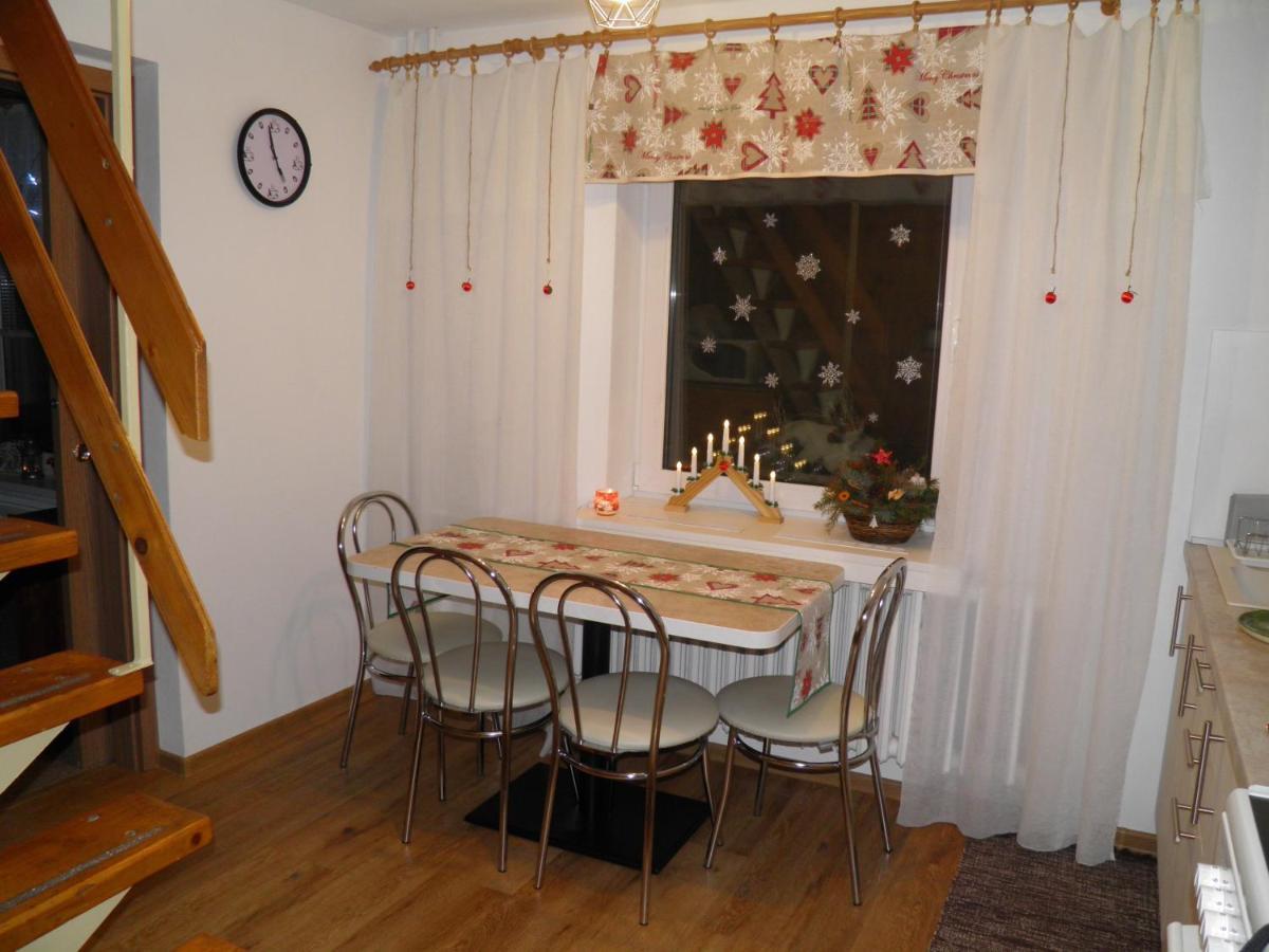 Privat Kovacova Villa จิอาร์ ภายนอก รูปภาพ